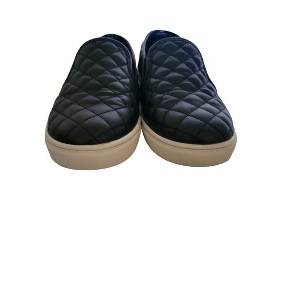 Steve Madden Womens Ecentrcq Low Top Slip on Quilted Sneakers Black Size 8B - Picture 5 of 7